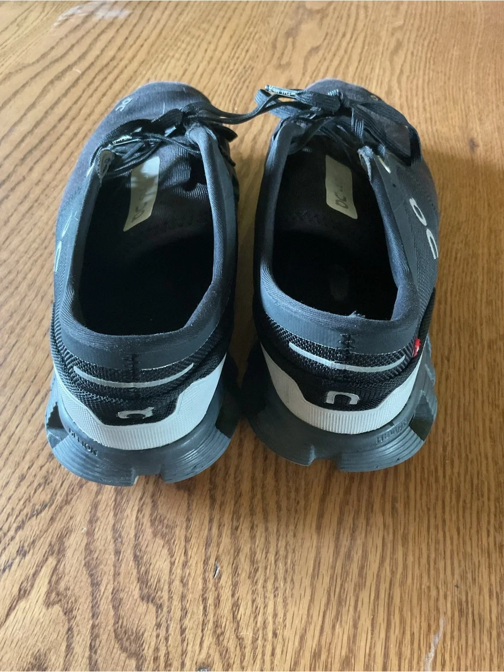On Running Men's Athletic Shoes in Black. Size 11